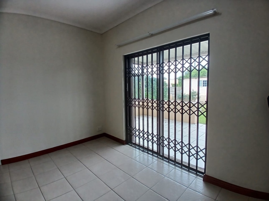To Let 3 Bedroom Property for Rent in Cotswold Eastern Cape